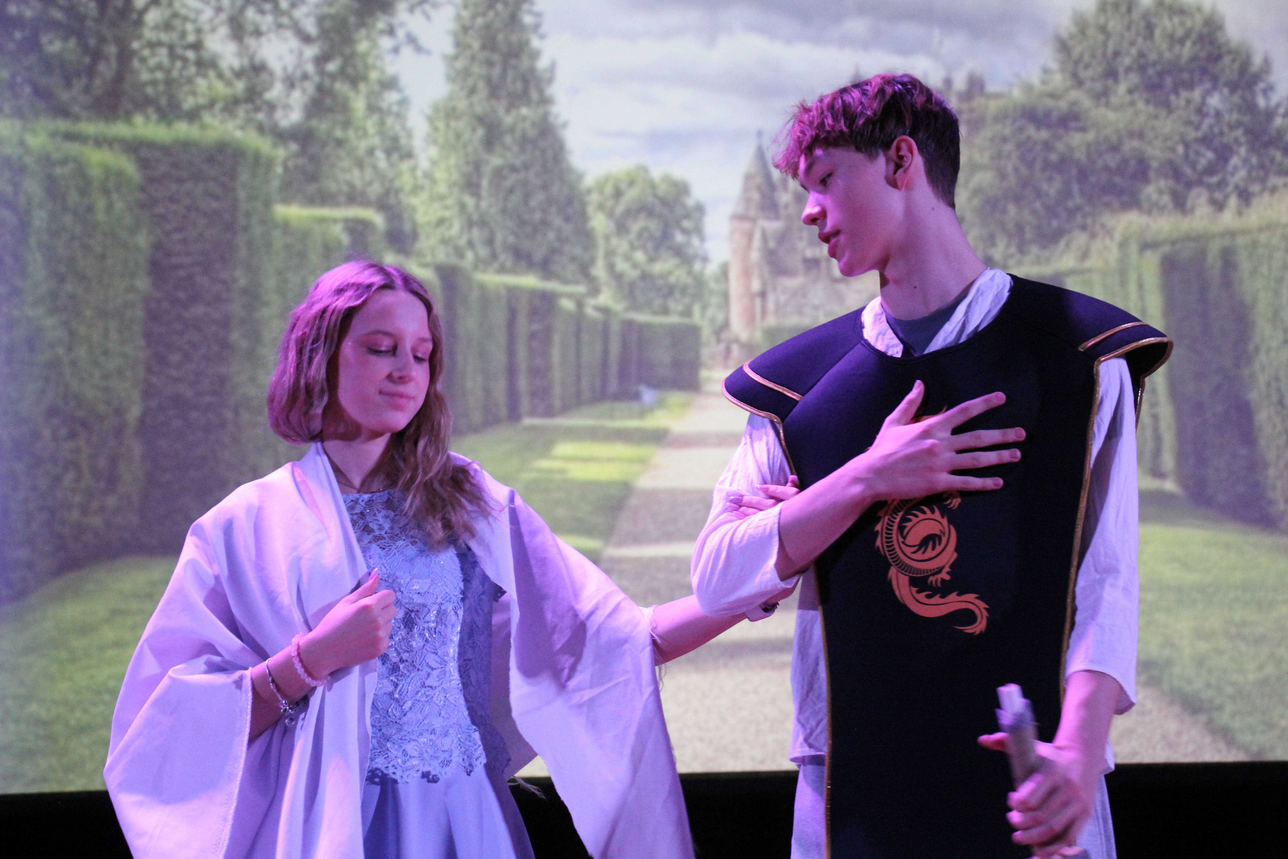 Вечерние шоу-мероприятия